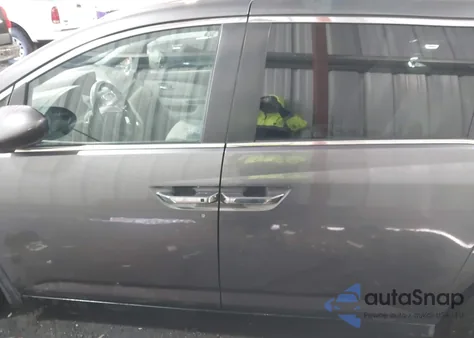 2015 Honda Odyssey Ex z USA, uszkodzony, nr VIN 5FNRL5H46FB002526